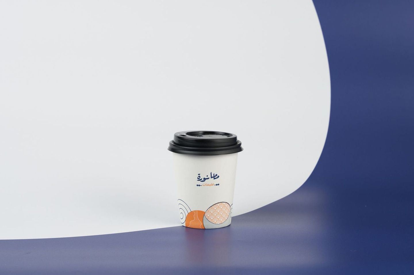 كوب قهوة عربي