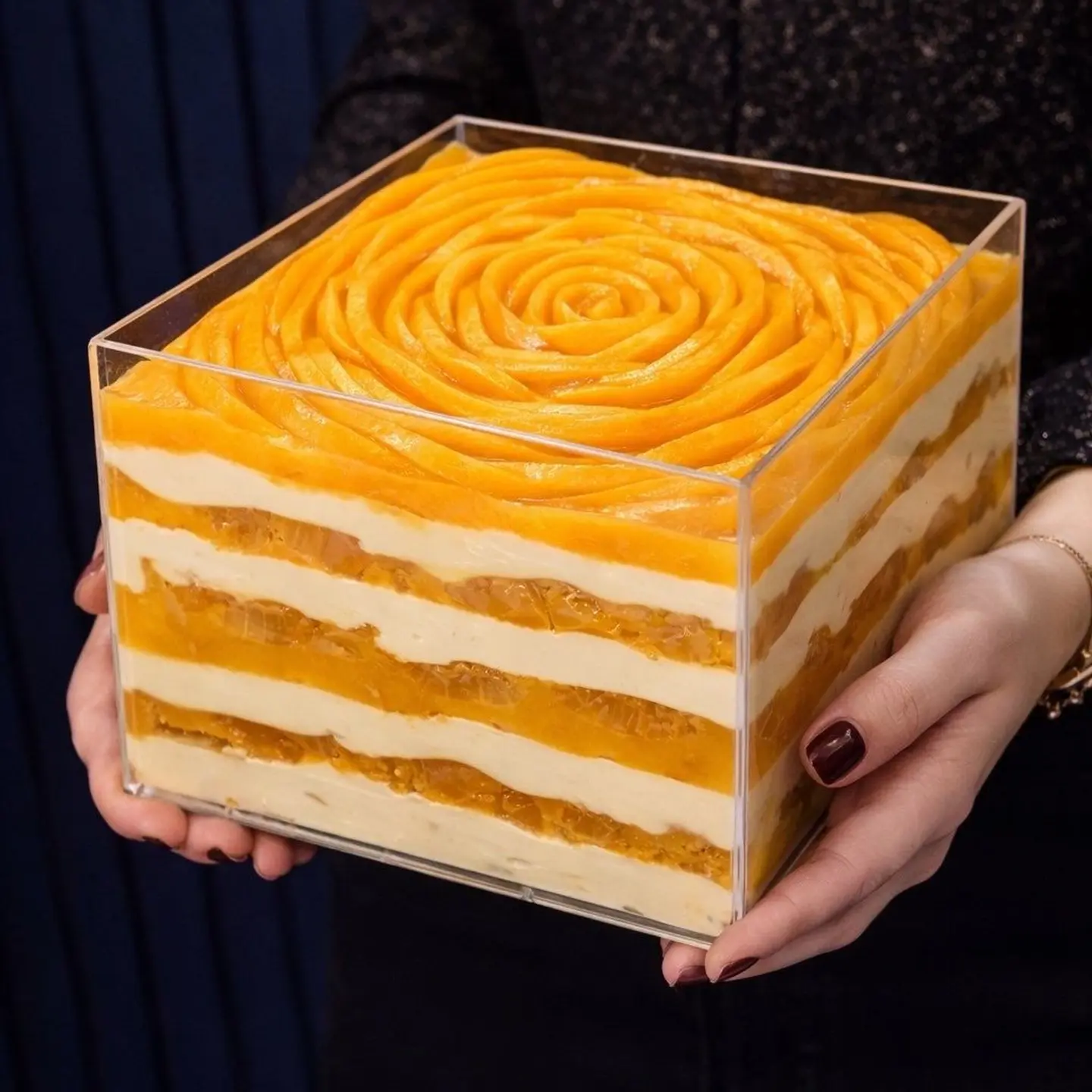 ترافل مانجو كبير