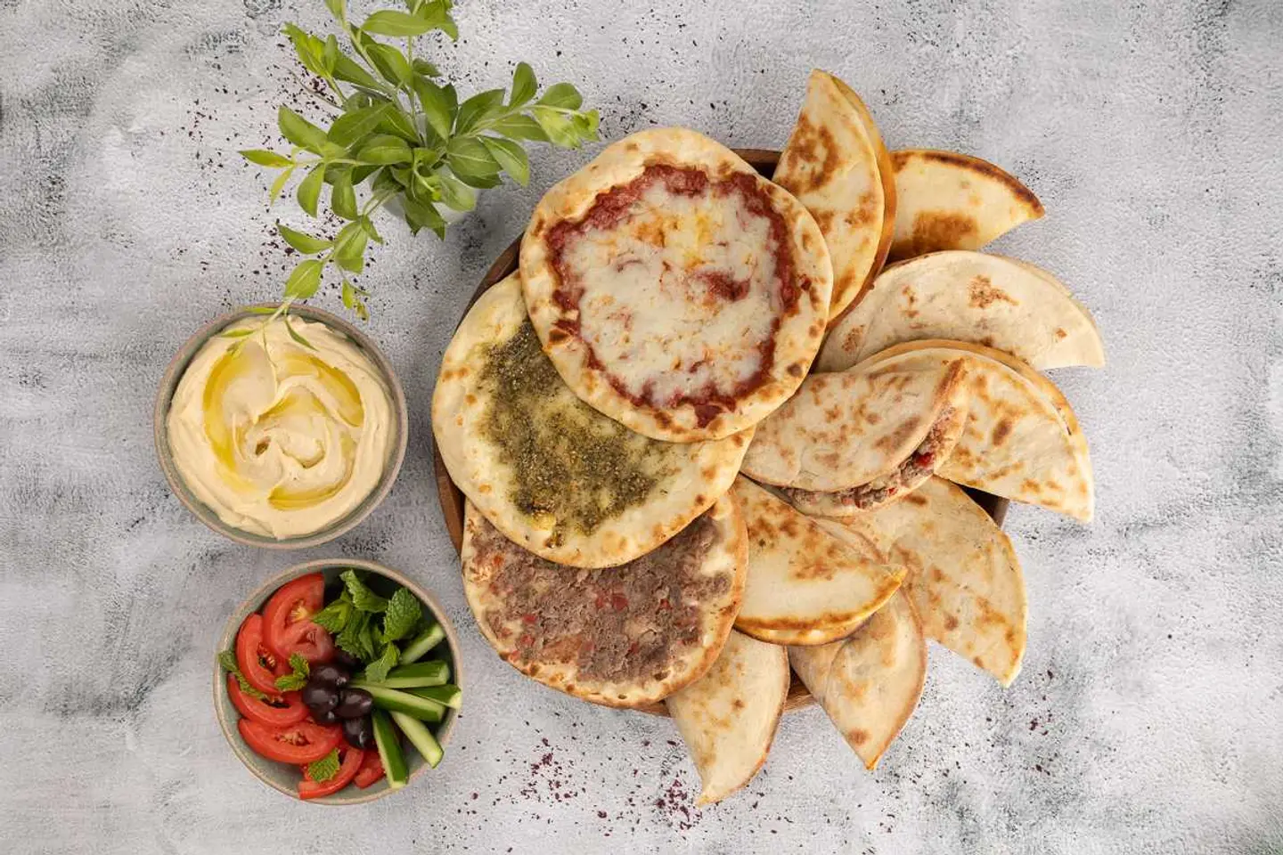 Zaatar & Cheese Mini Oushe