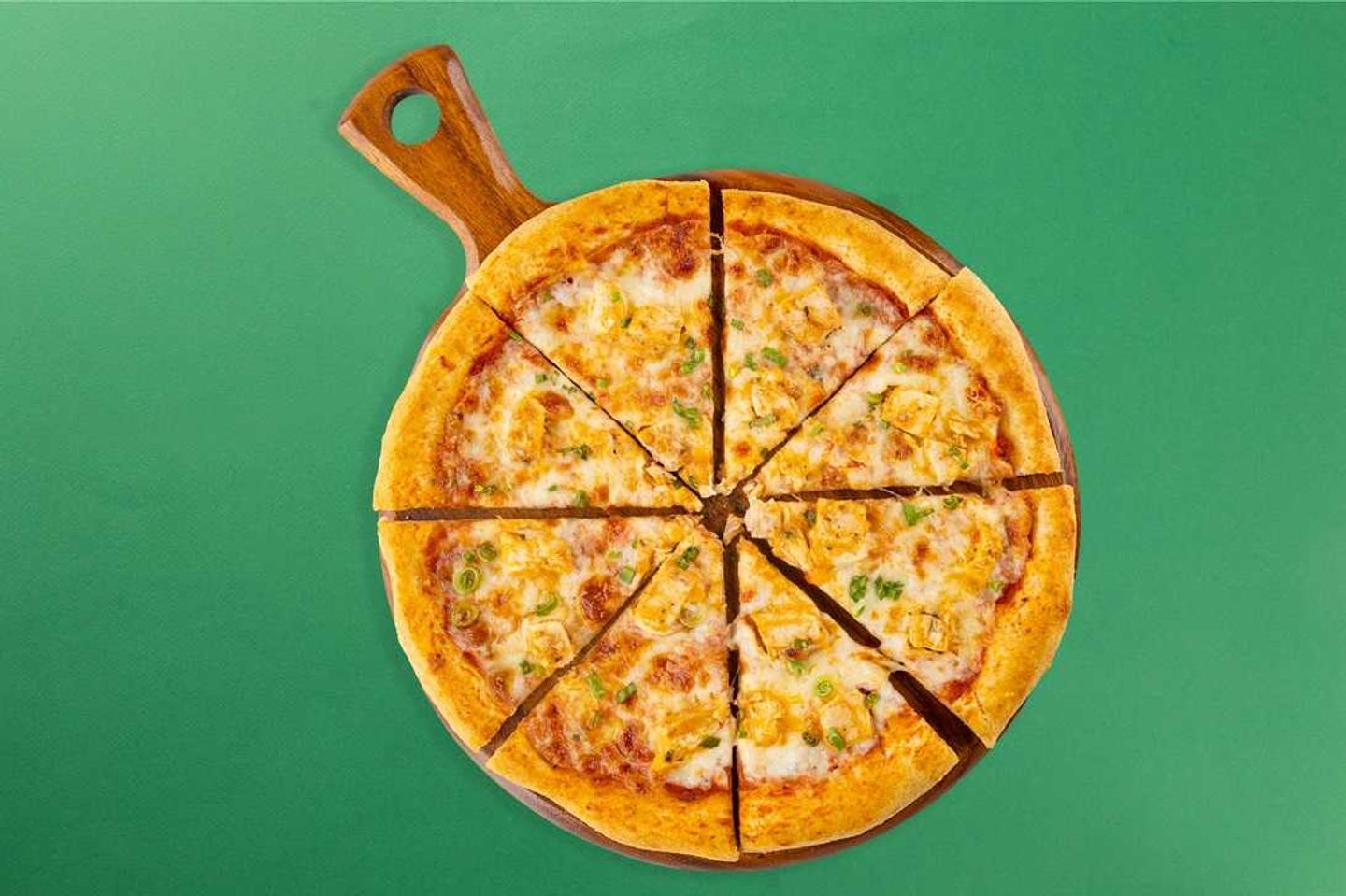 Dynamite Chicken Pizza