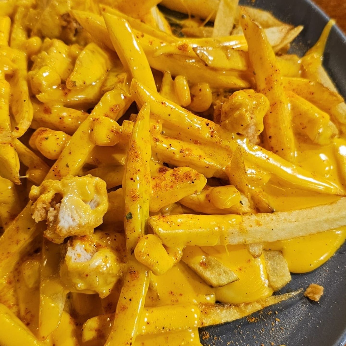 Crispy Fries Cheese Whit Chicken