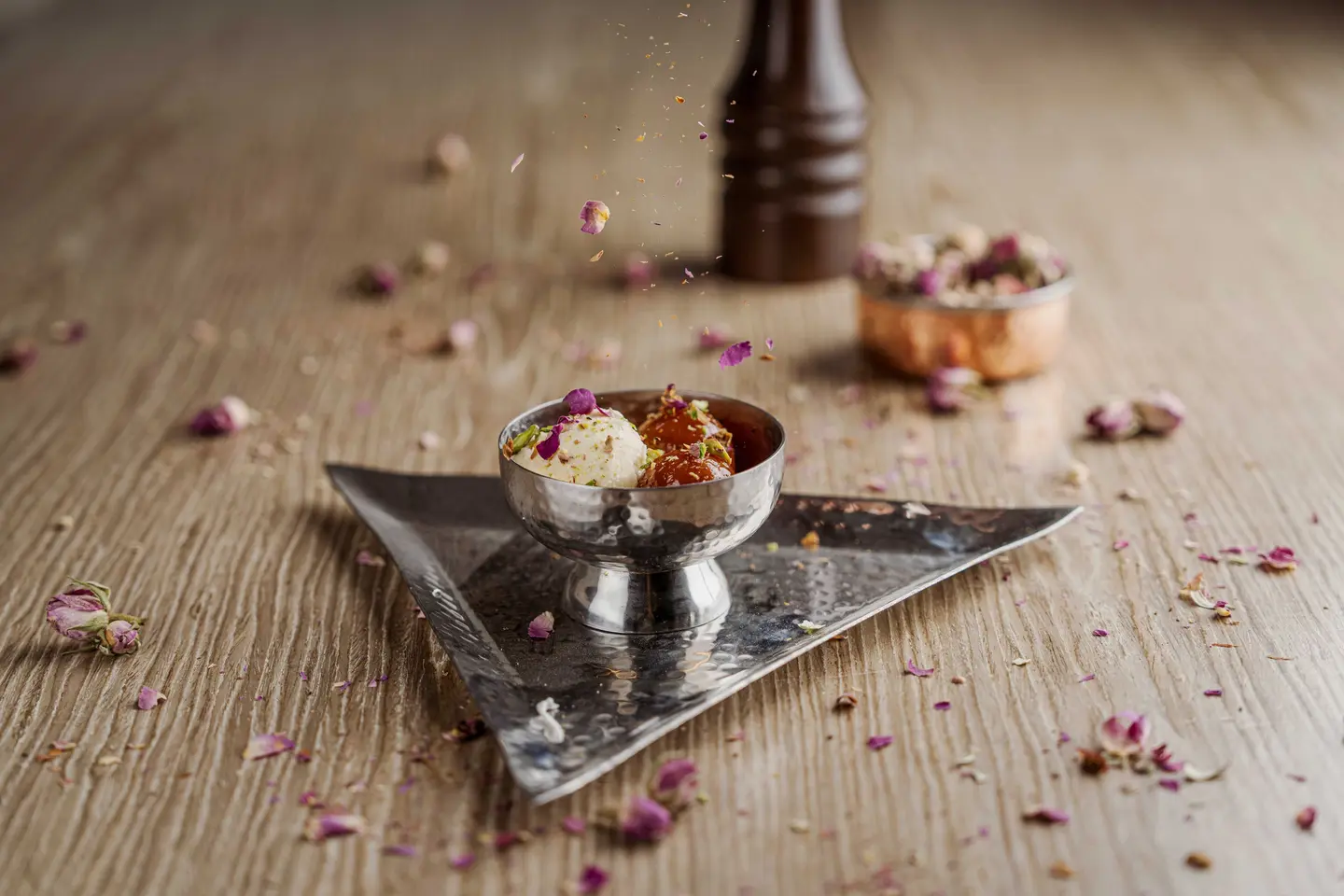 Gulab Jamun With Vanilla Ice Cream