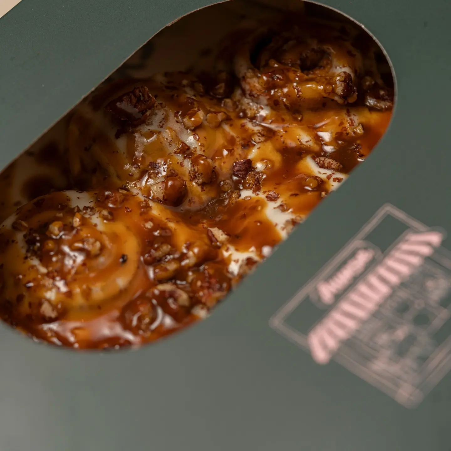 Mini Cinnamon Rolls Box