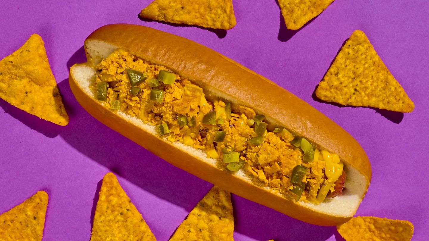 Doritos Jalapeno Hot Dog (Cheese Or Salsa)