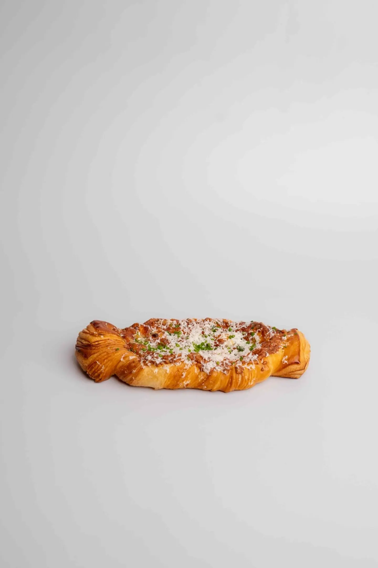 خبز بالجبن والثوم