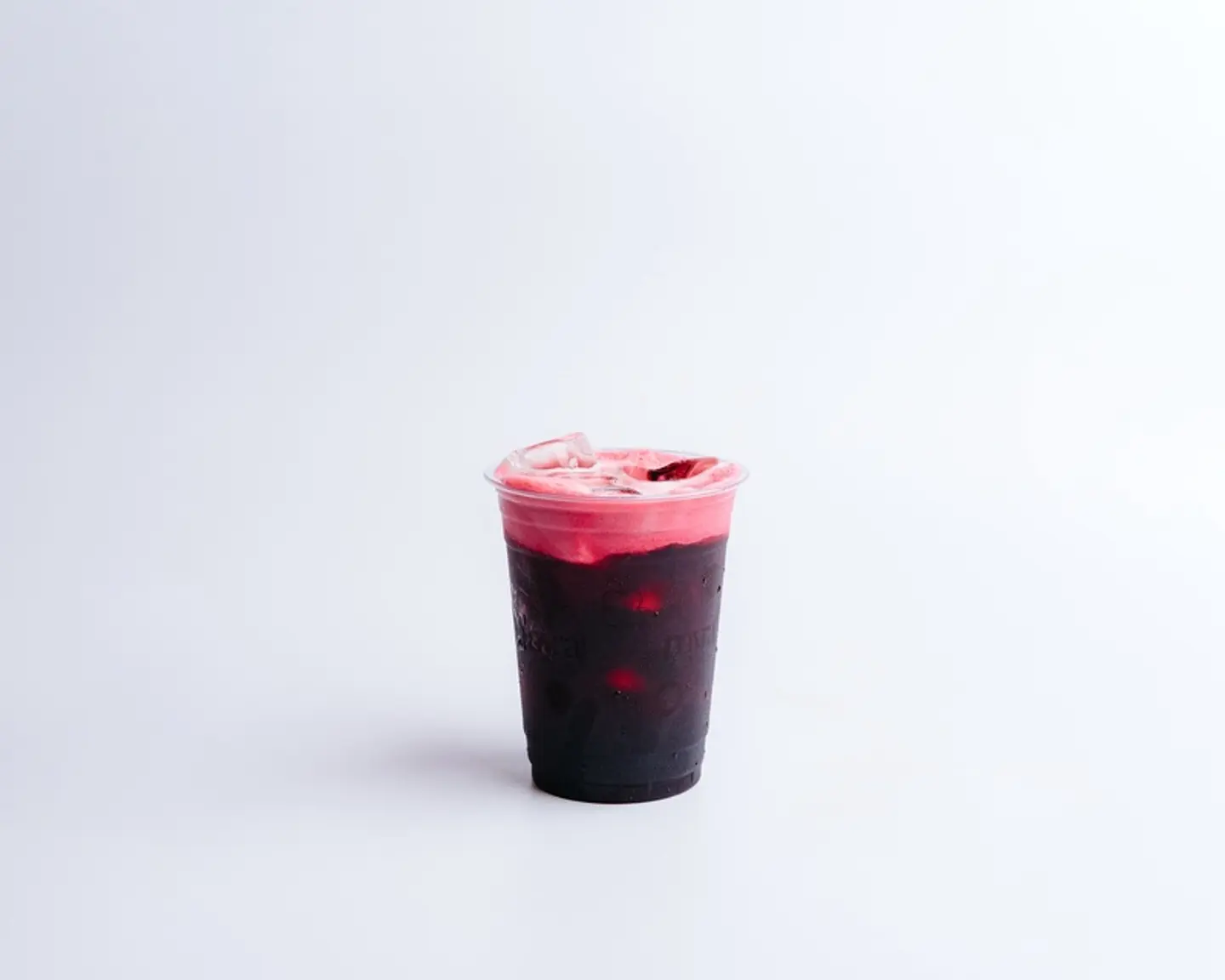 شاي الكركديه المثلج