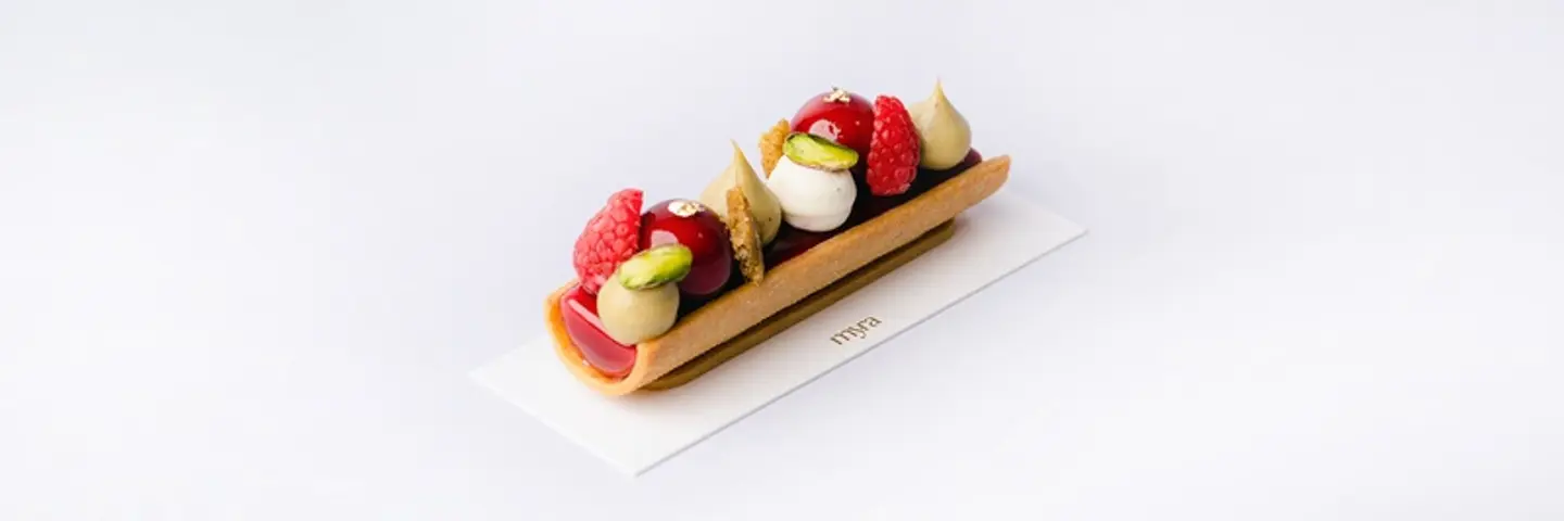 Raspberry & Pistachio Flute.