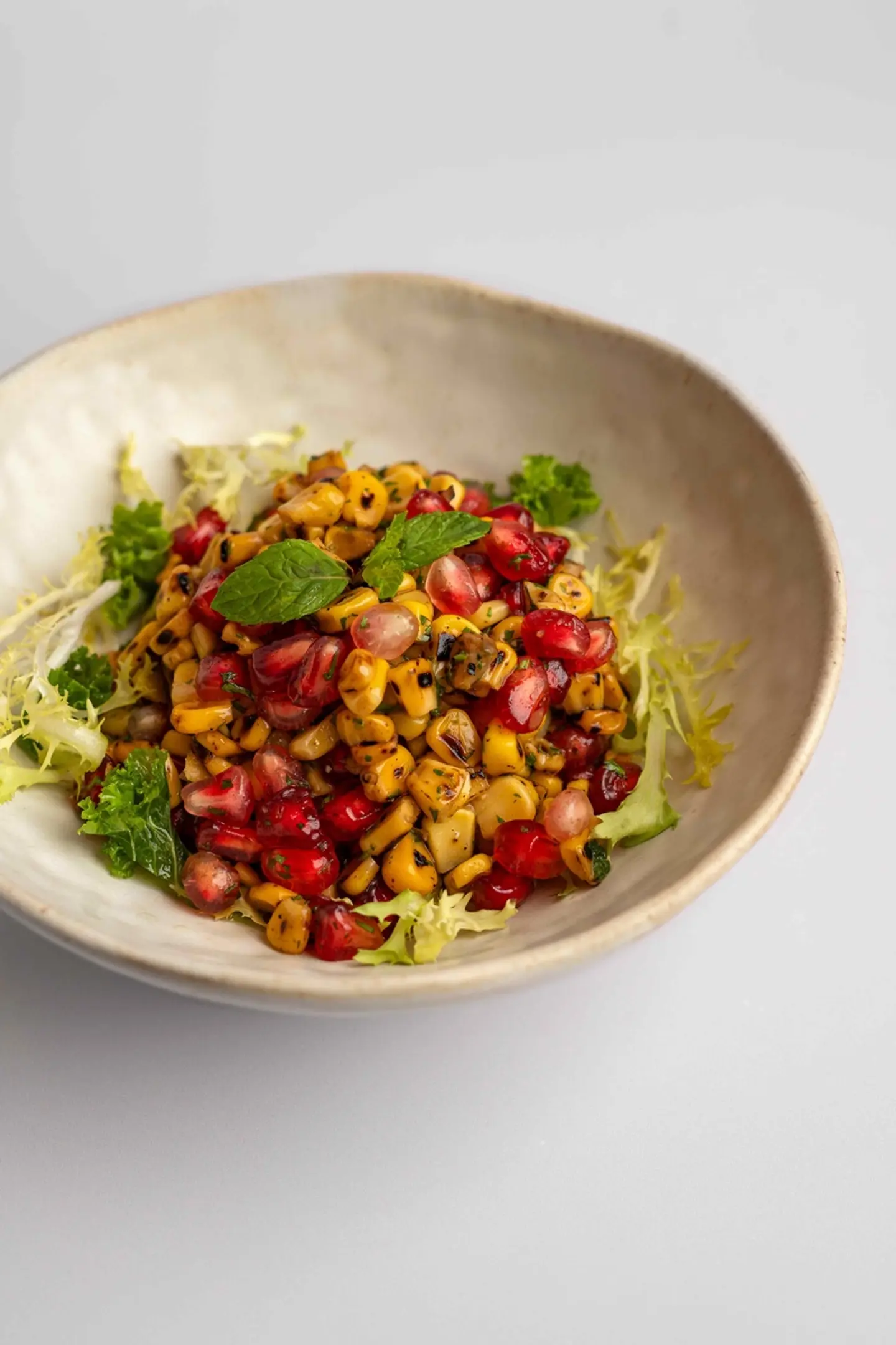 سلطة الذرة الحلوة والرمان