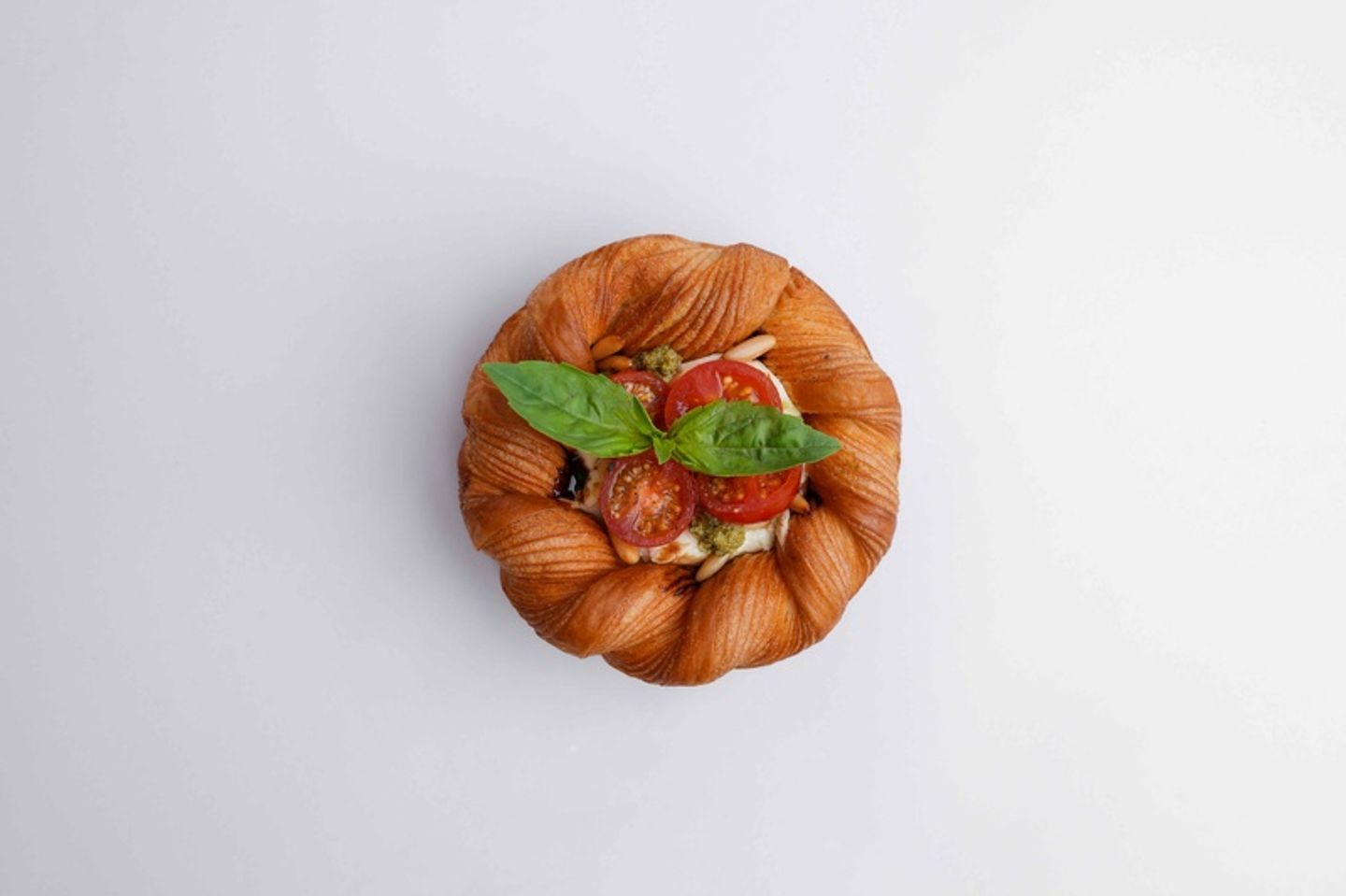 Tomato & Mozarella Danish