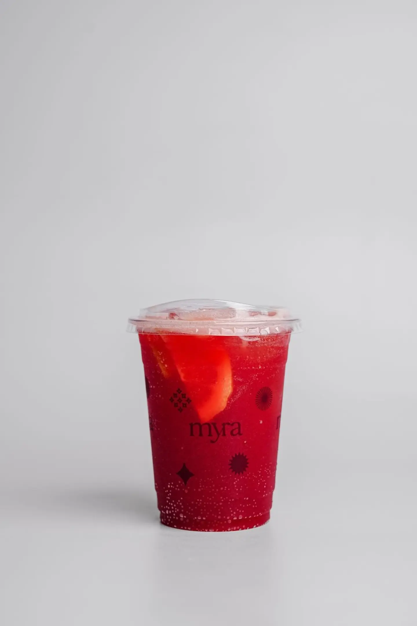 عصير ليمون مانجو بيري