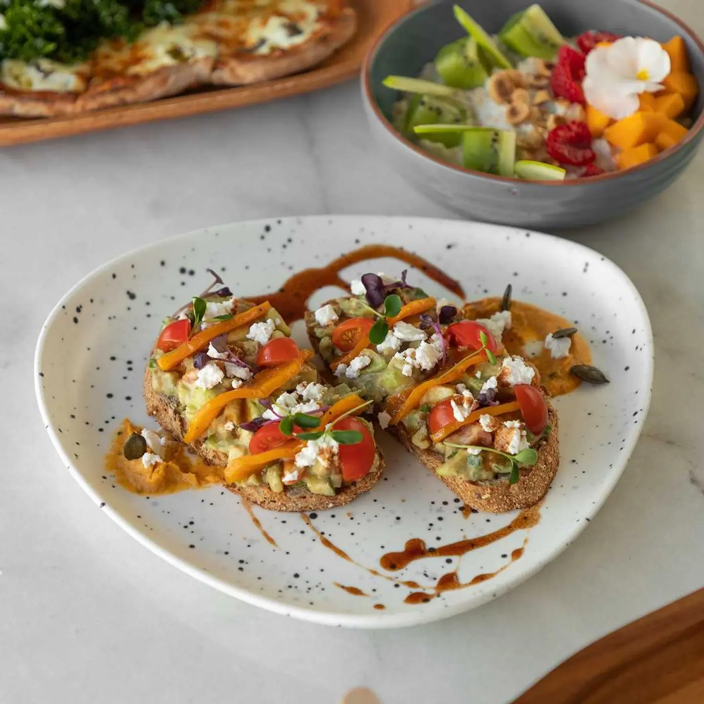 افوكادو ساوردو