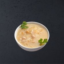 شوربة كريمة الدجاج بالذرة