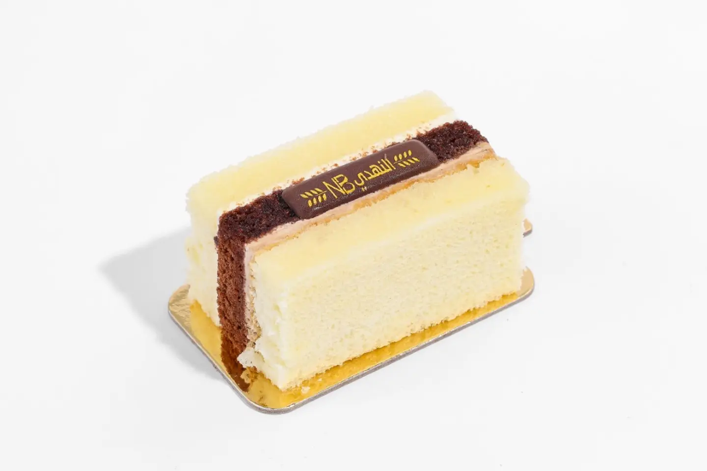 Chocolate Vanilla Cake Slices