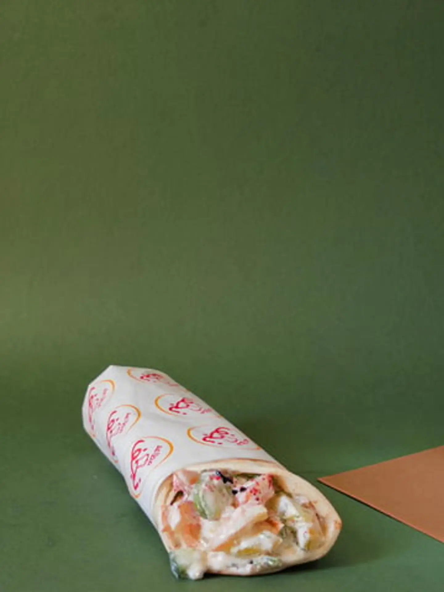 ساندوتش جبنه بالطماطم