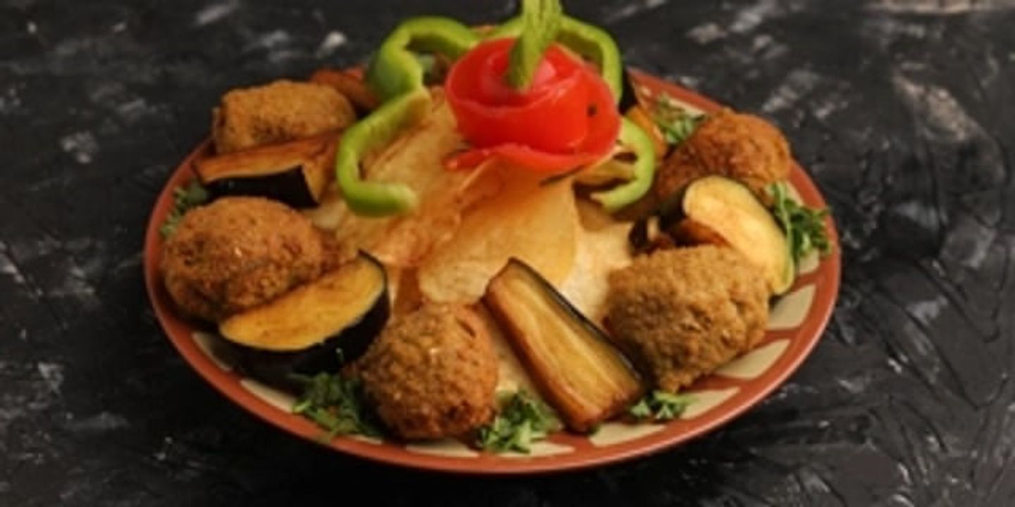 Mixed Falafel Plate