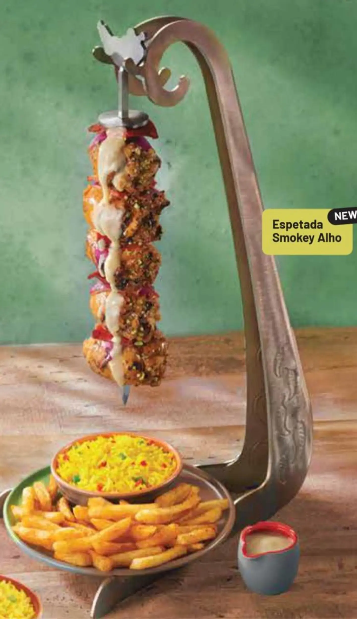 Espetada Smokey Alho + 2 Regular Sides
