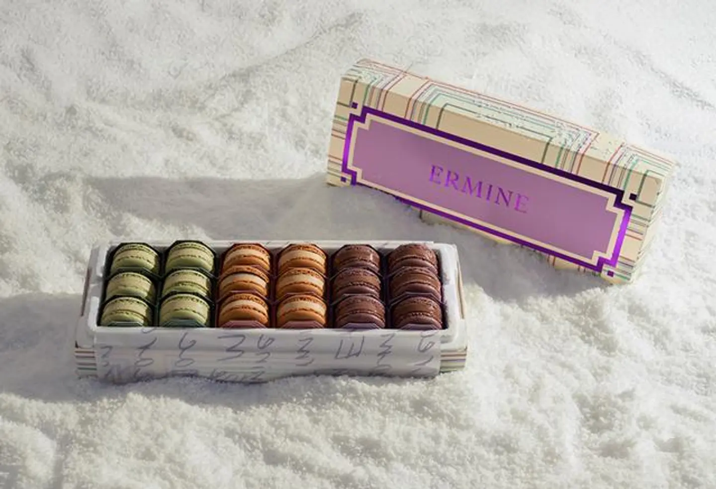 Macaron Ice Cream – 18 Pcs