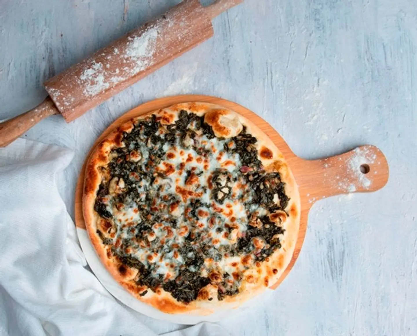 Manakesh Spinach With Cheese