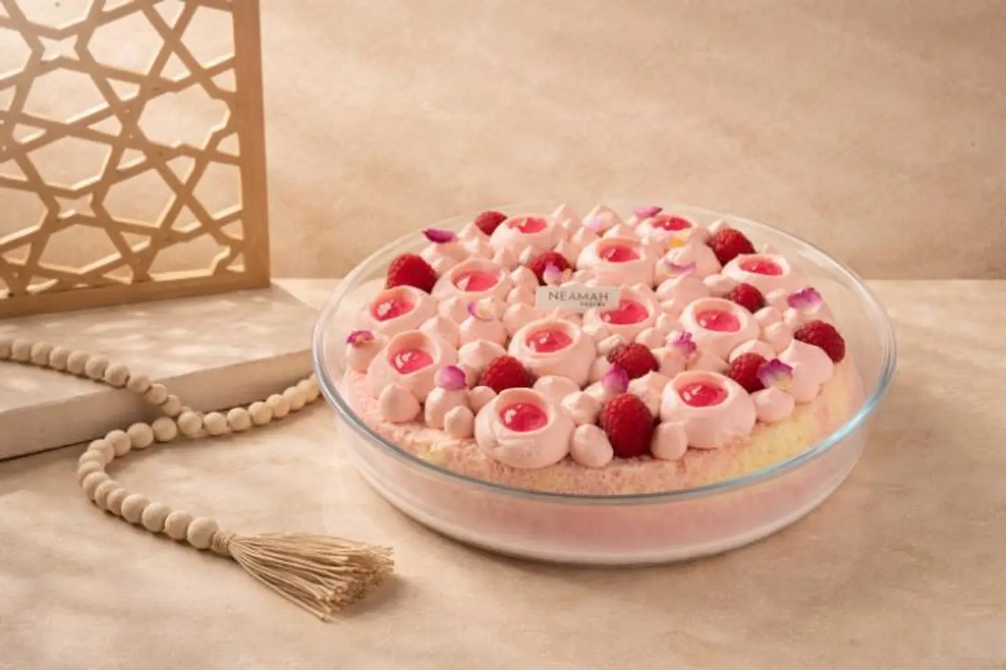 كيكة روز بالحليب كبير