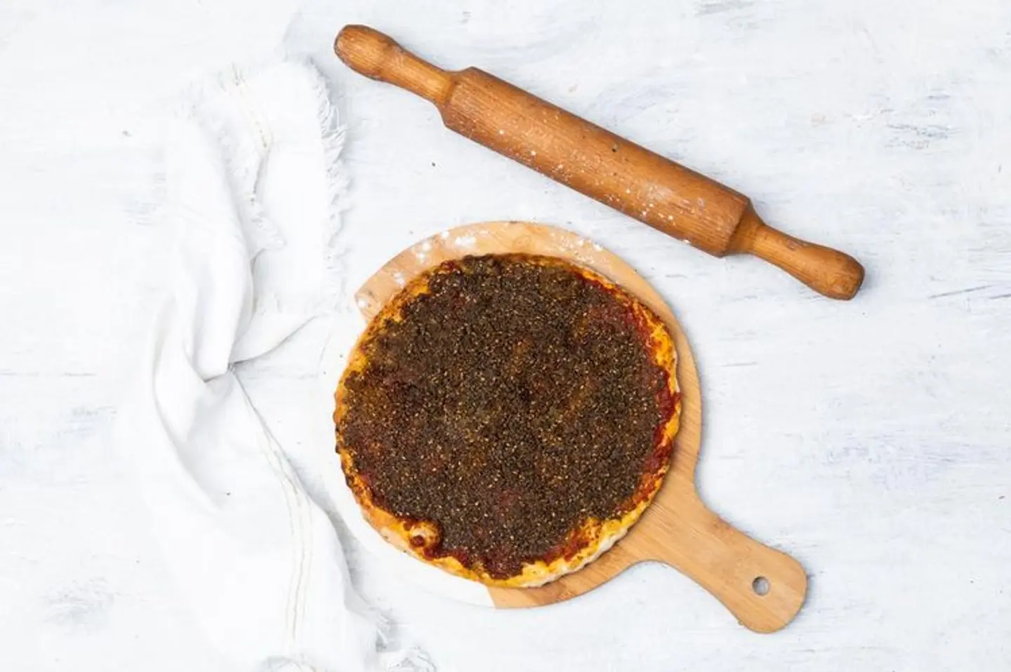 Manakesh Thyme With Sauce
