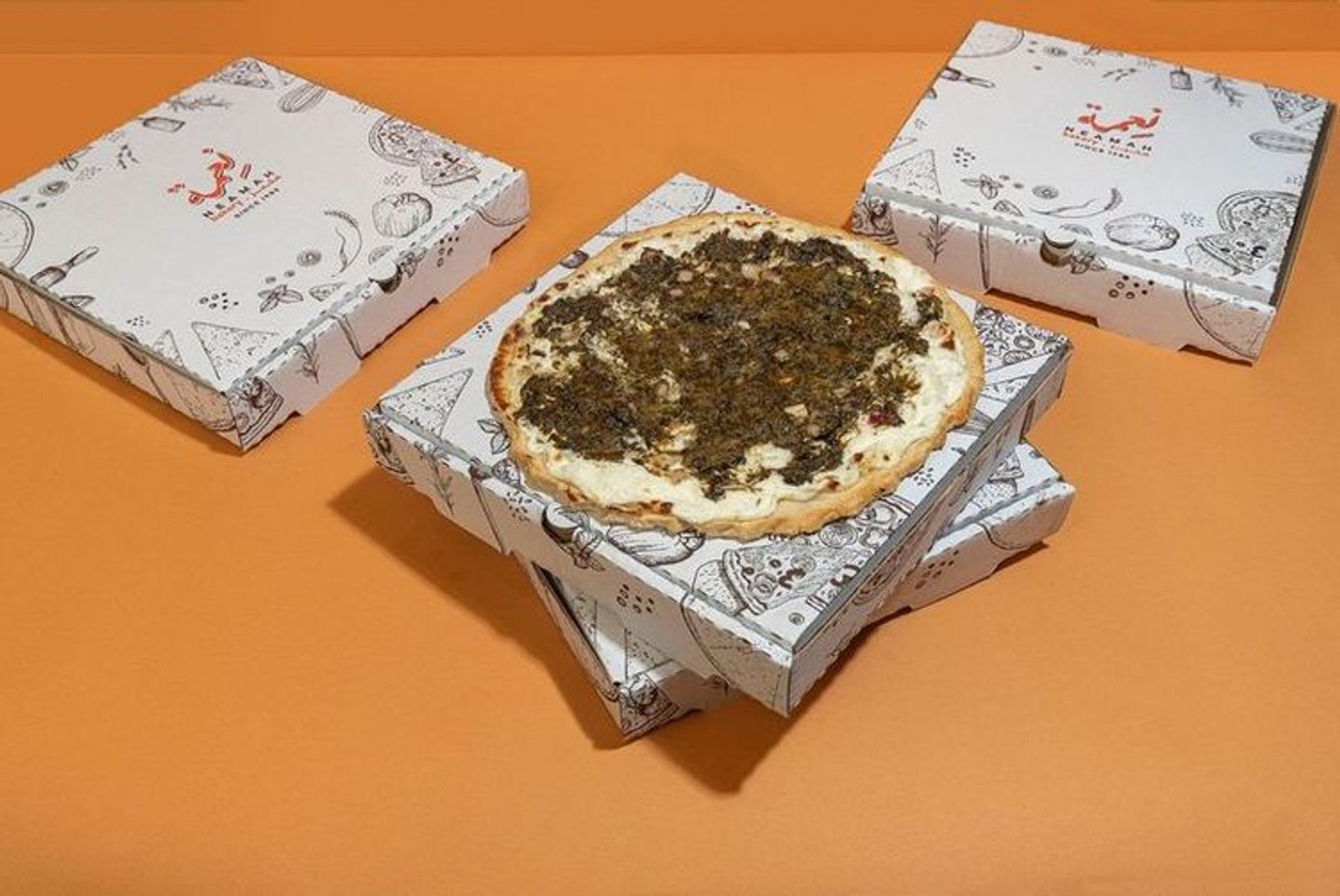 مناقيش لبنة بالزعتر