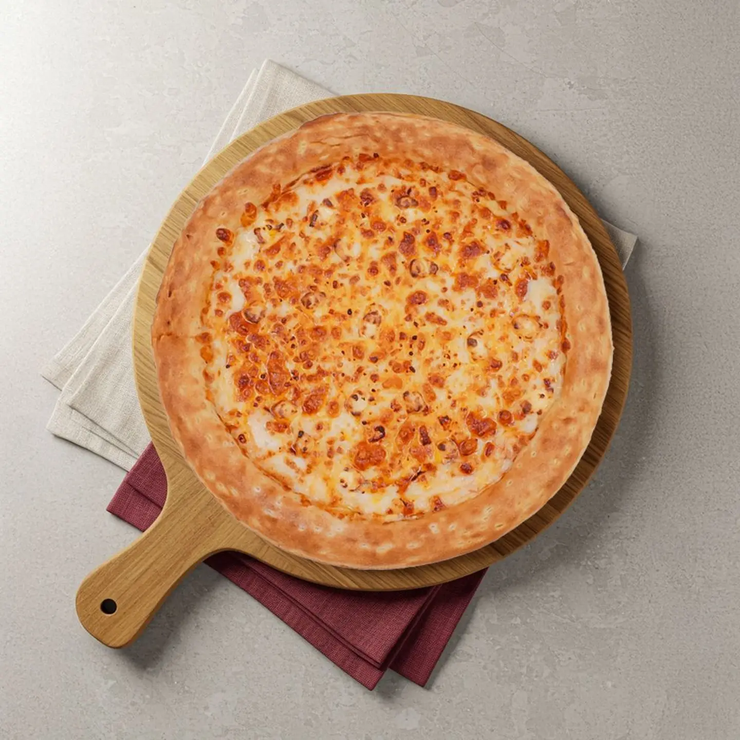 بيتزا مشكل أجبان وسط