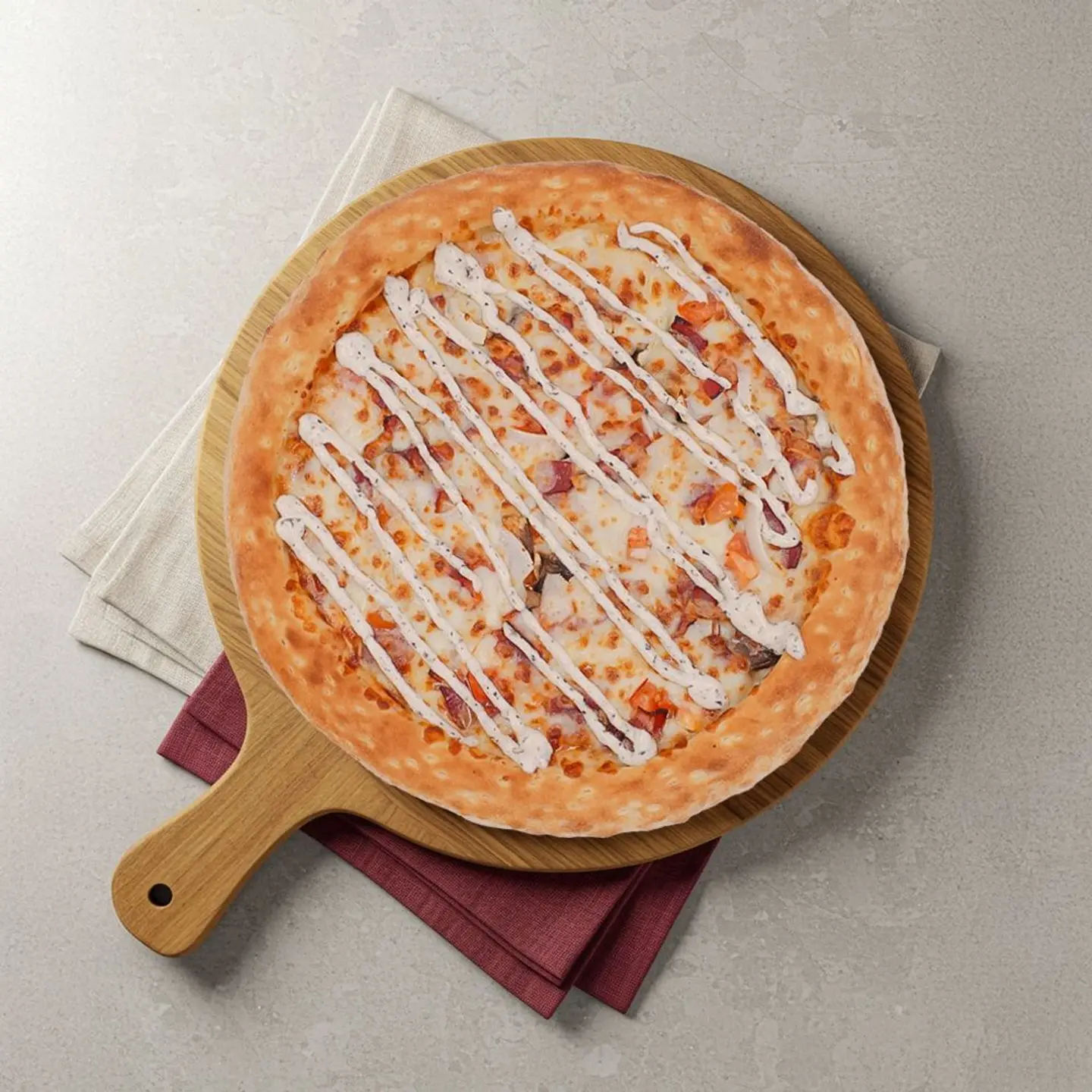 بيتزا ترفل بيف بيكون وسط