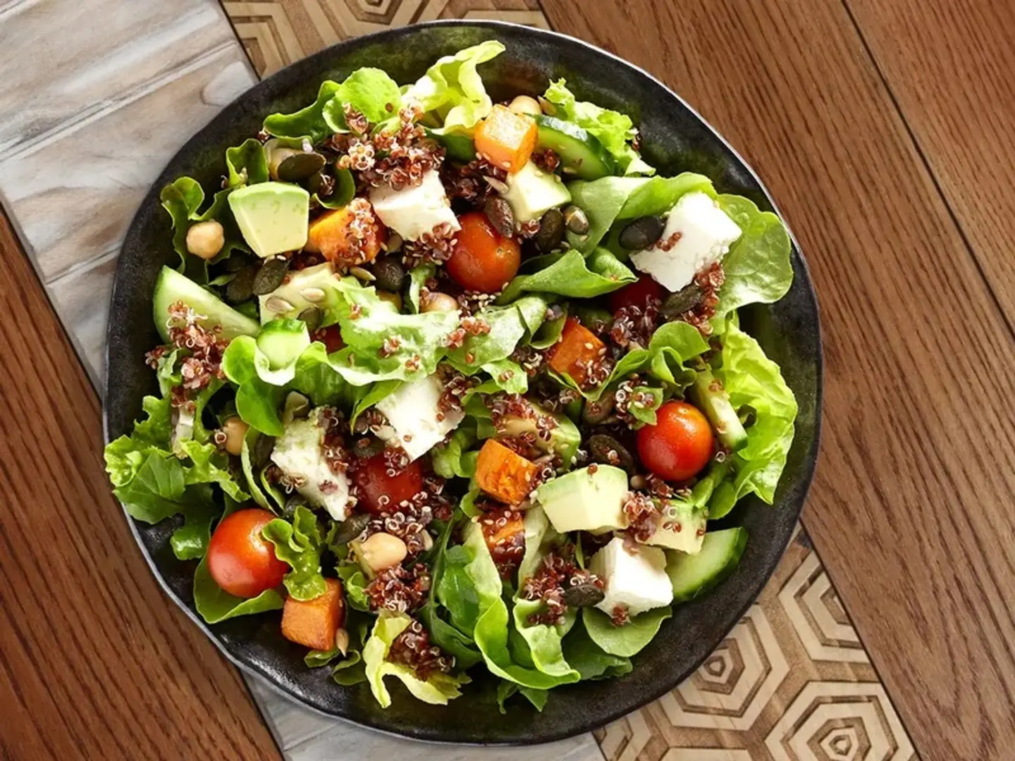 سلطة الكينوا