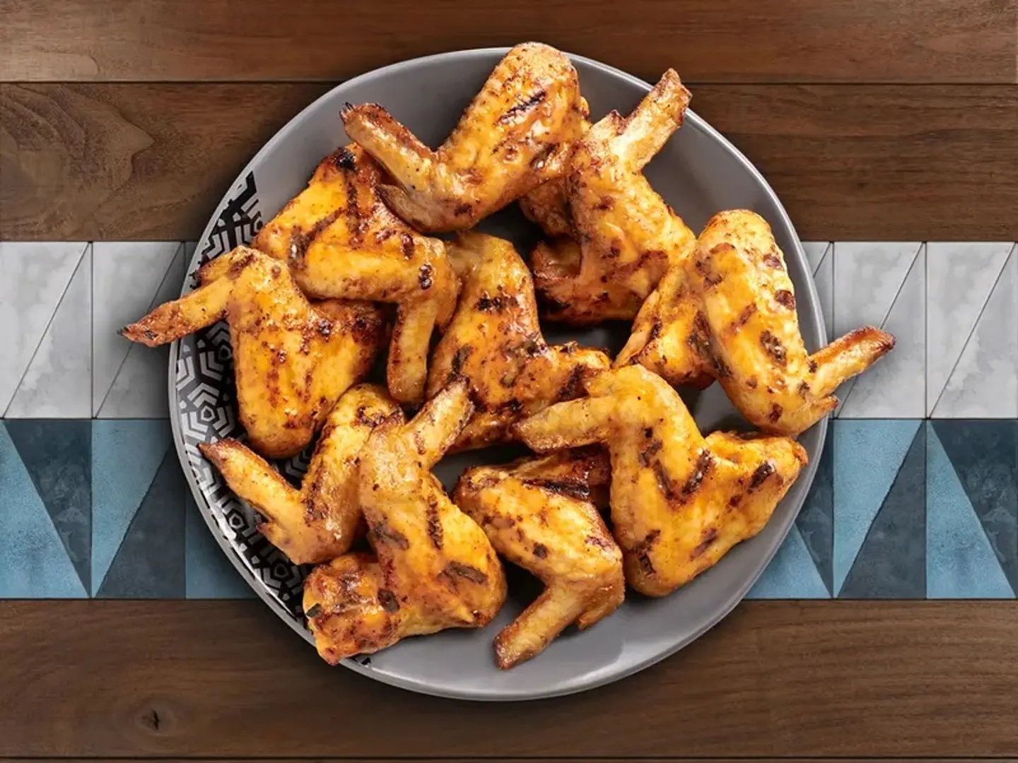 10 Full Chicken Wings