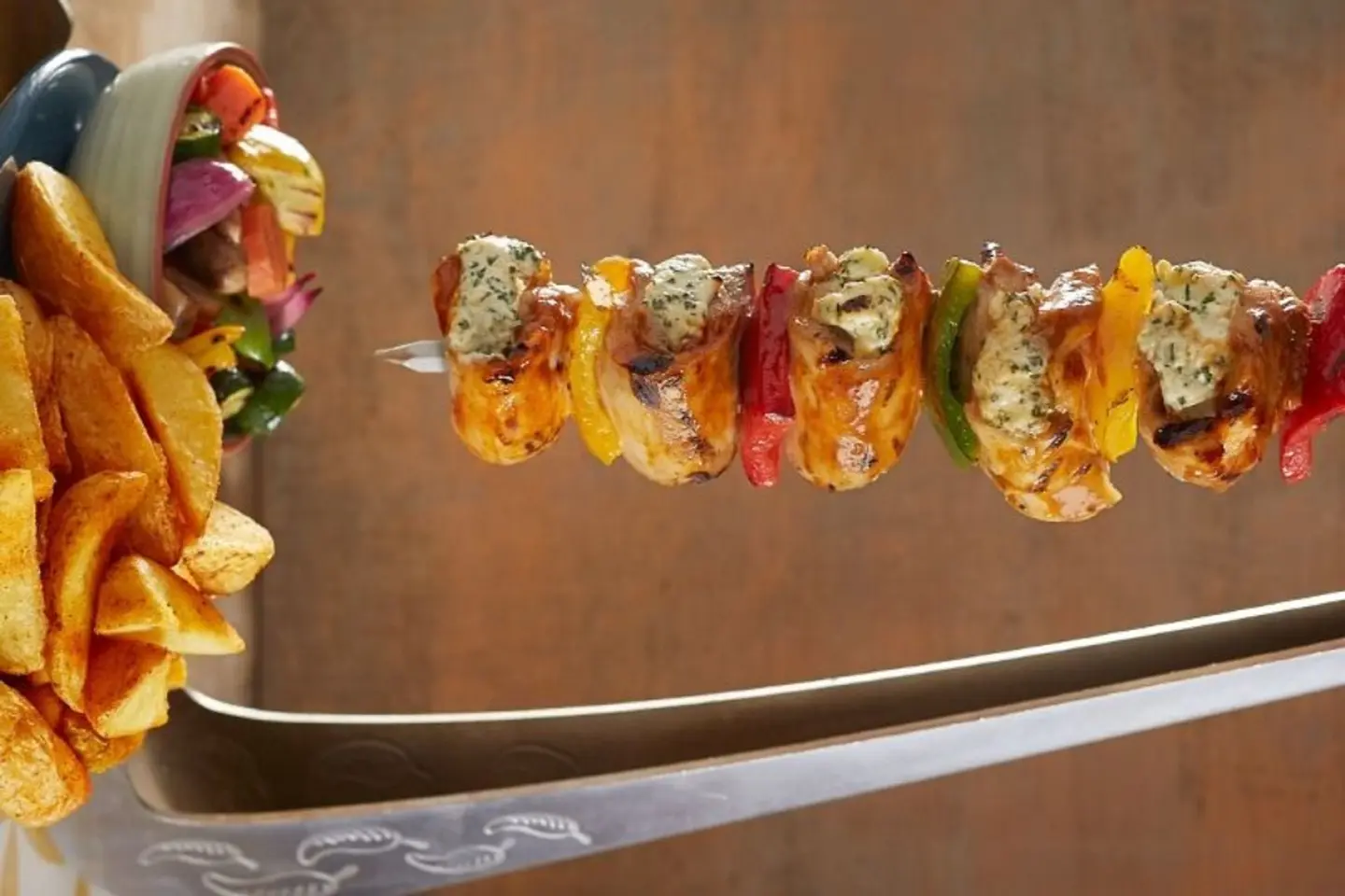 إسبتادا مع طبقين جانبيين عاديين