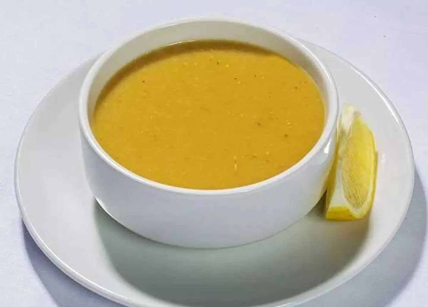 شوربة عدس-