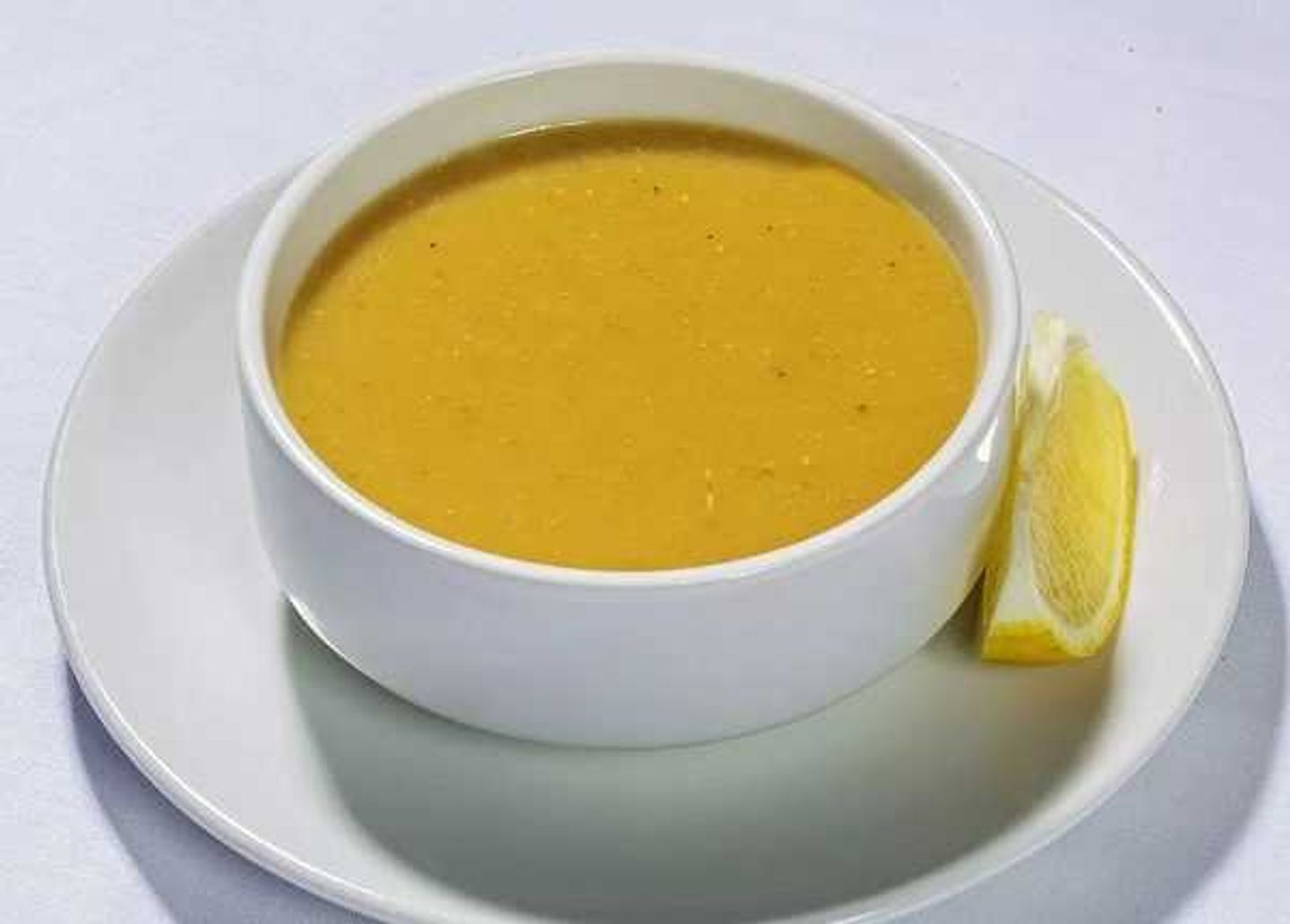 شوربة عدس-