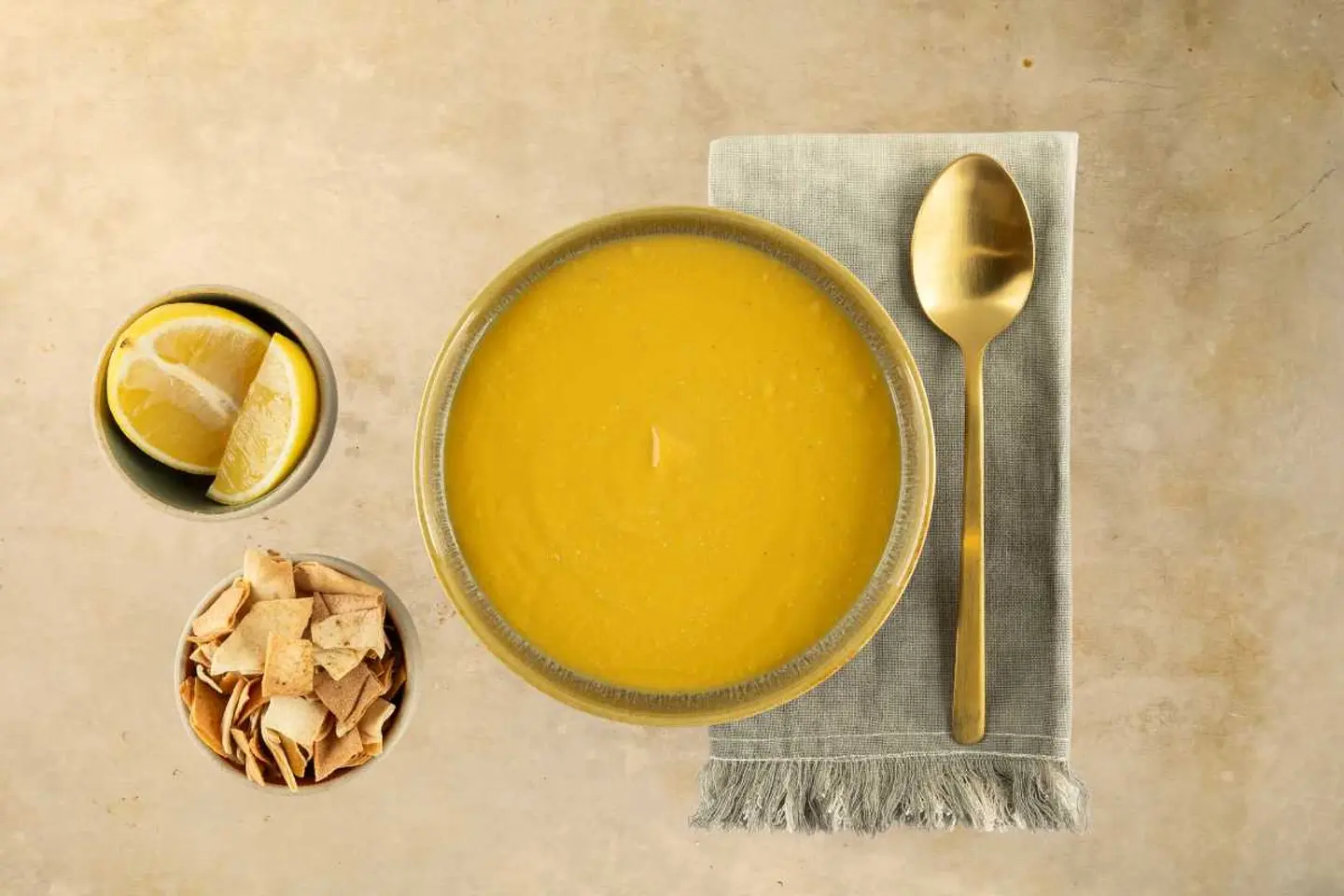 شوربة العدس