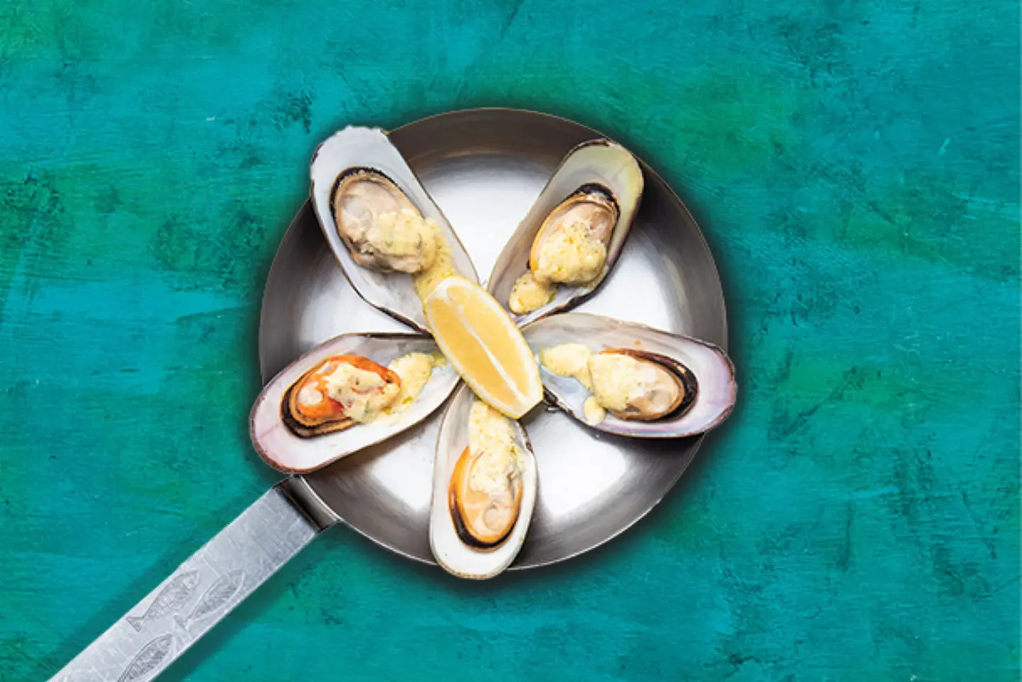 Mussels In Creamy Lemon Sauce 5 Pcs