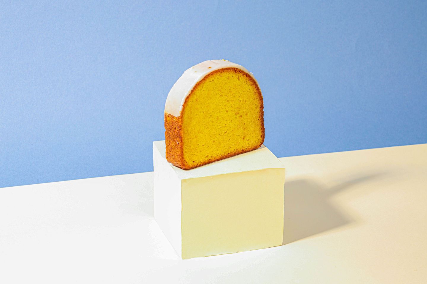 English Lemon Cake