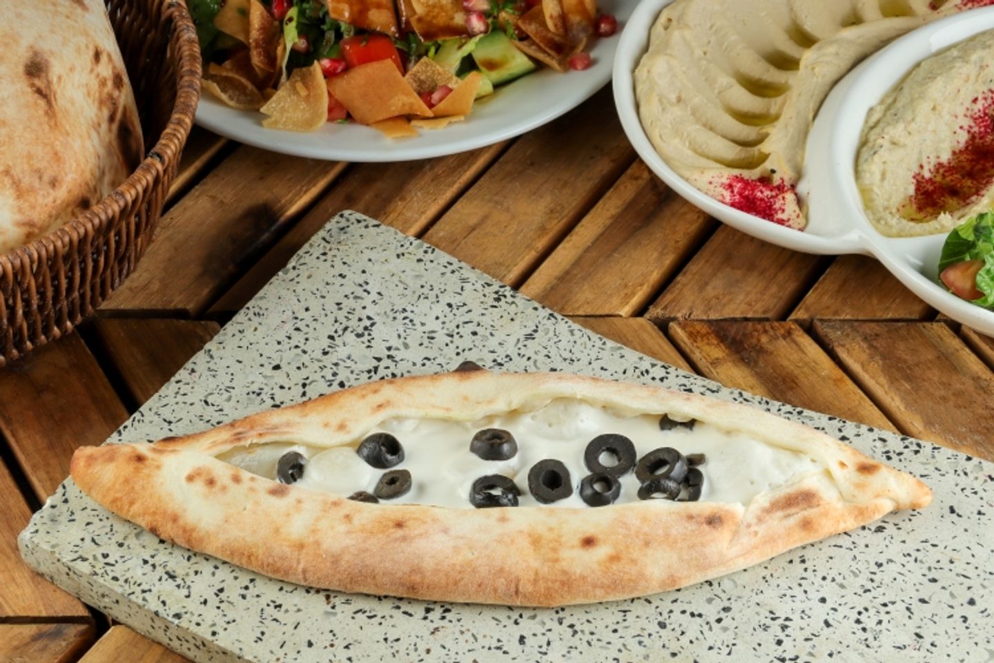 لبنة زيتون