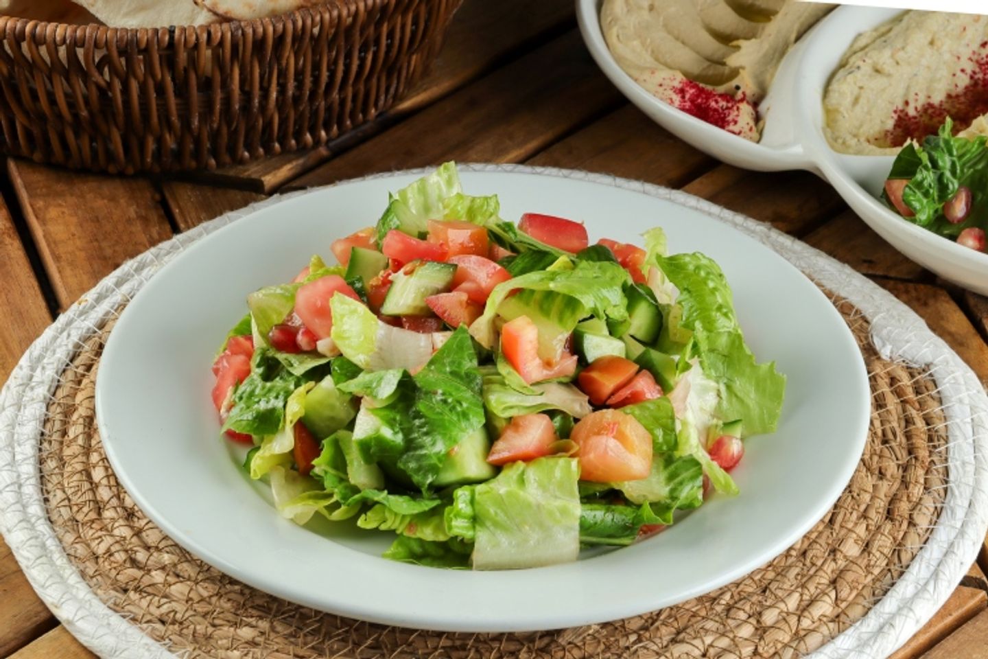 سلطة خضراء صغير