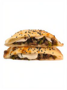 مدور لحم بالجبن