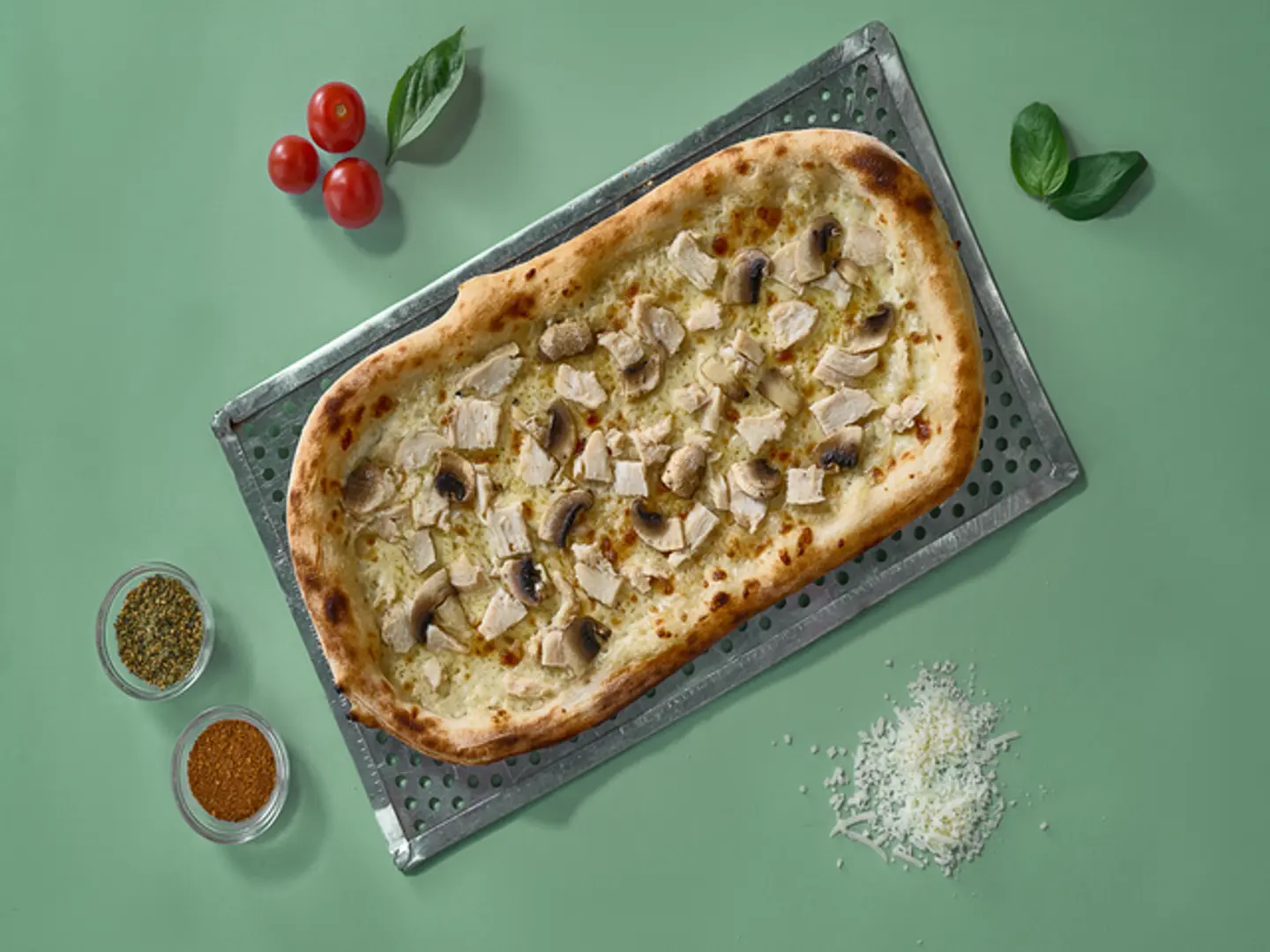 بيتزا دجاج ألفريدو