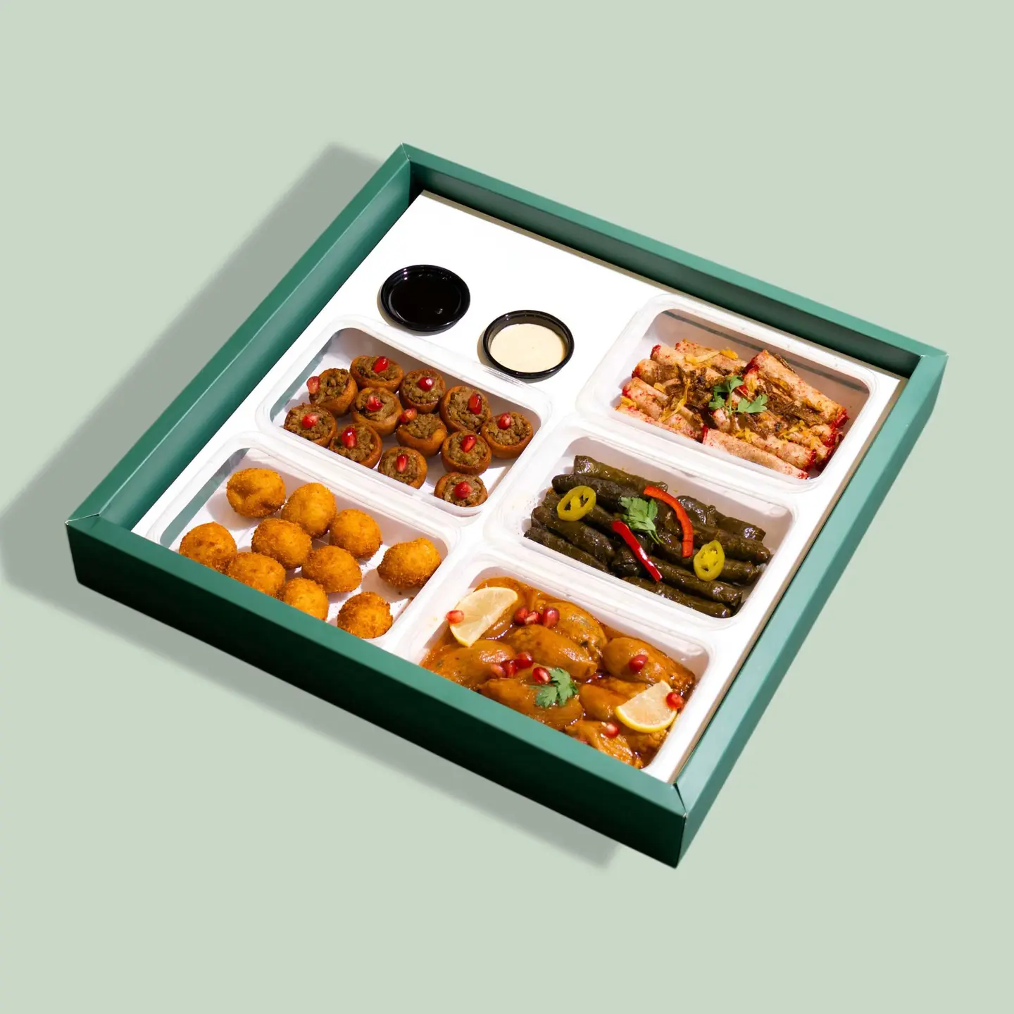 Large Box (5 Plates)