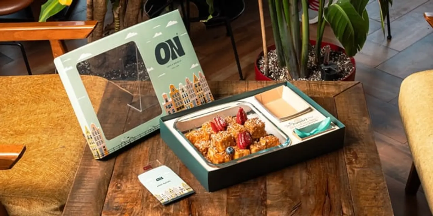 Crème Brûlée French Toast Gathering Box