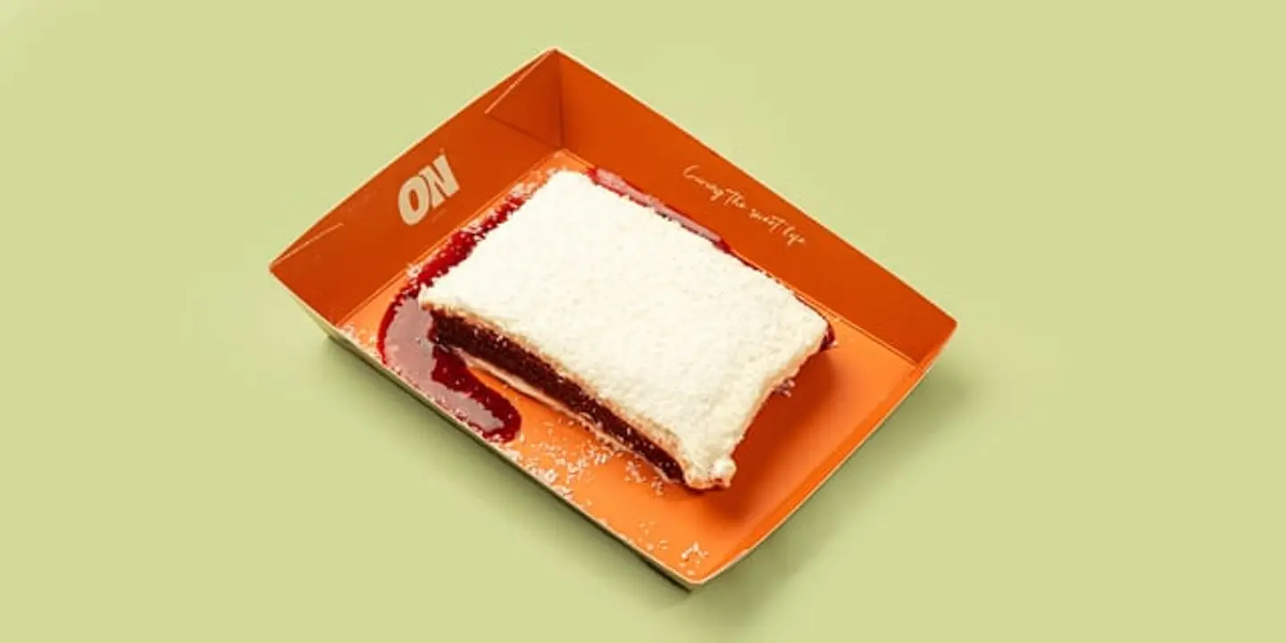 Coco Berry Cake