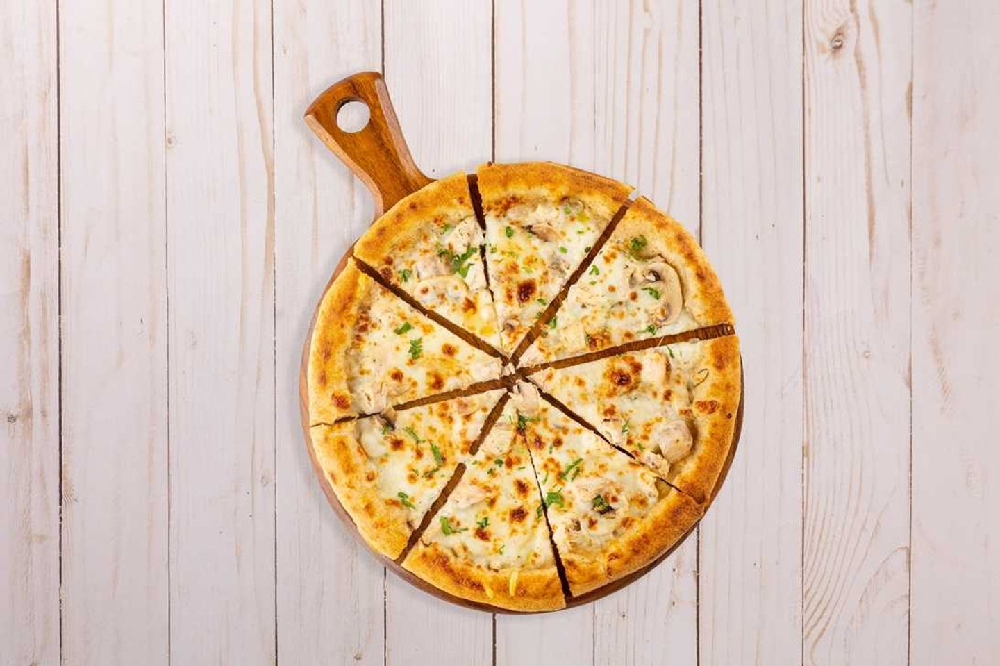 Chicken Alfredo Pizza