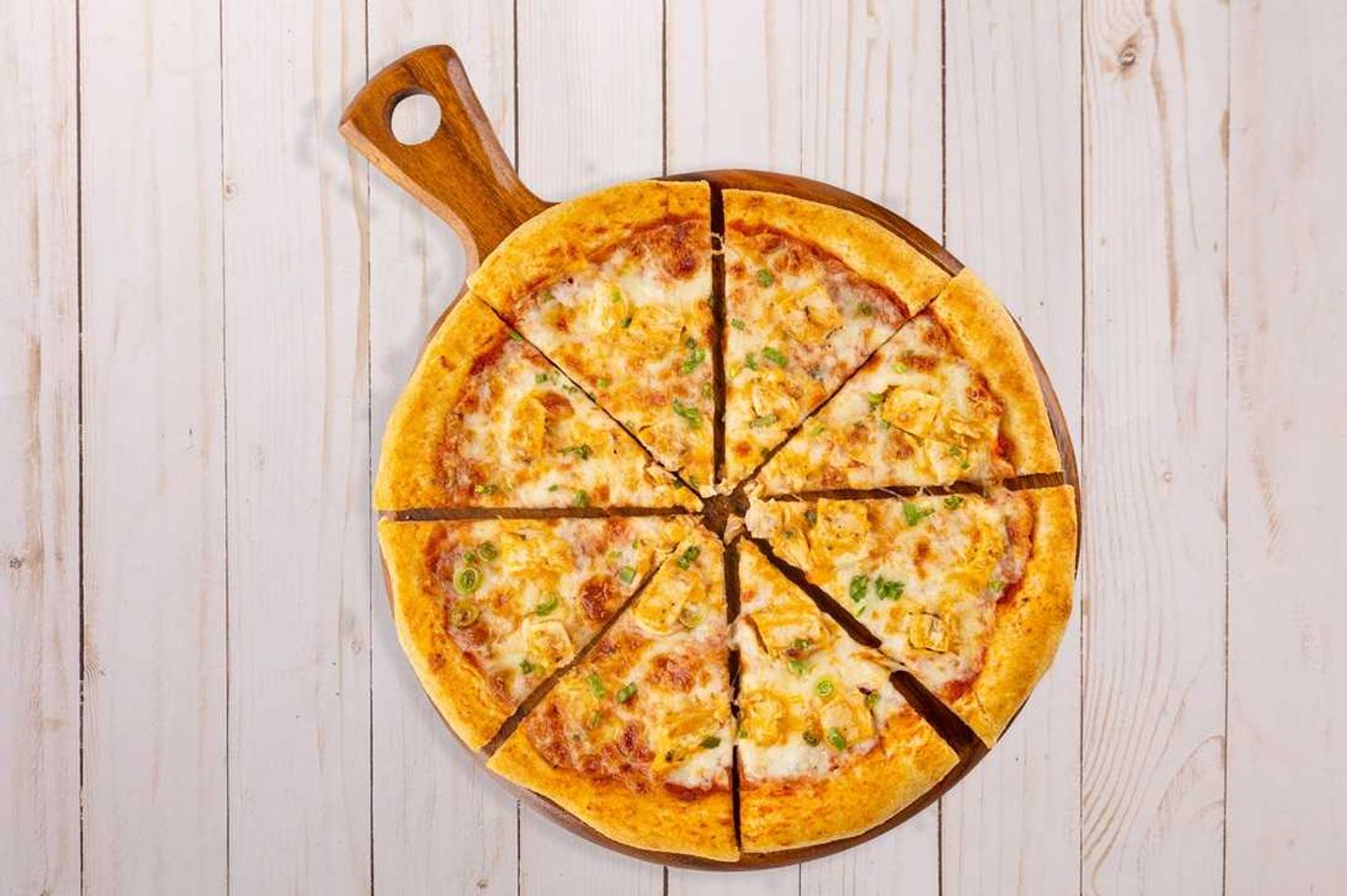 Dynamite Chicken Pizza