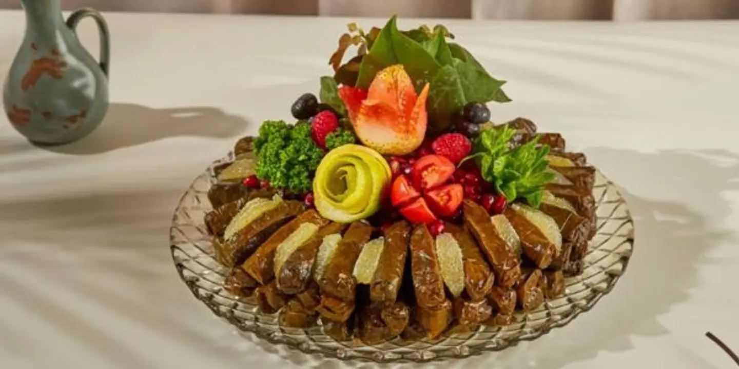بوكيه ورق عنب وسط
