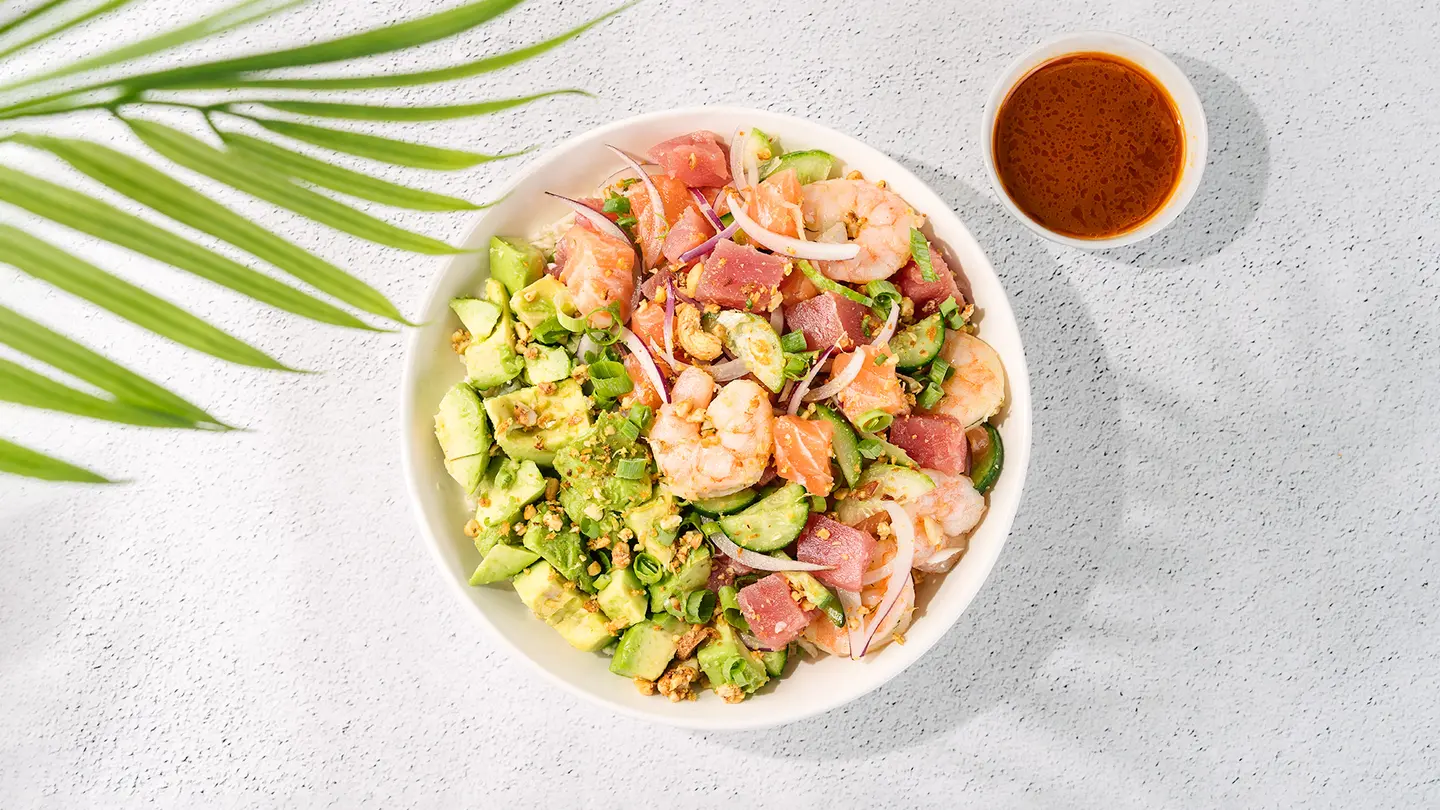 Keto Seafood Poke Bowl
