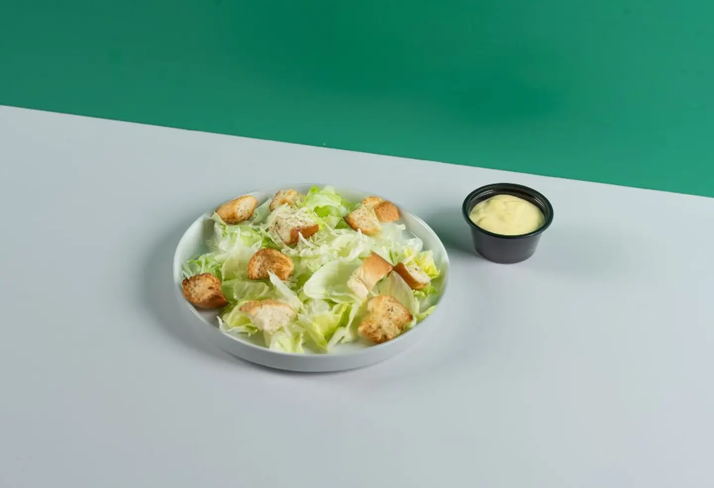 سلطة سيزر عادية