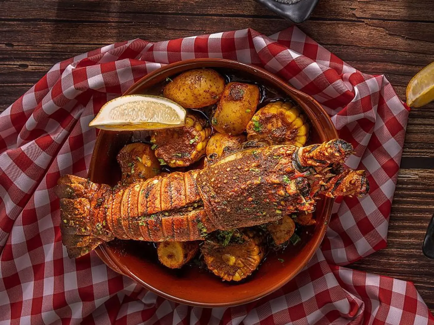 Sea Food Boiling Lobster Bucket