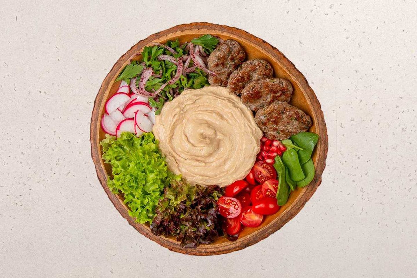 سلطة كرات الكفتة و حمص البابا من من ذا قود بول