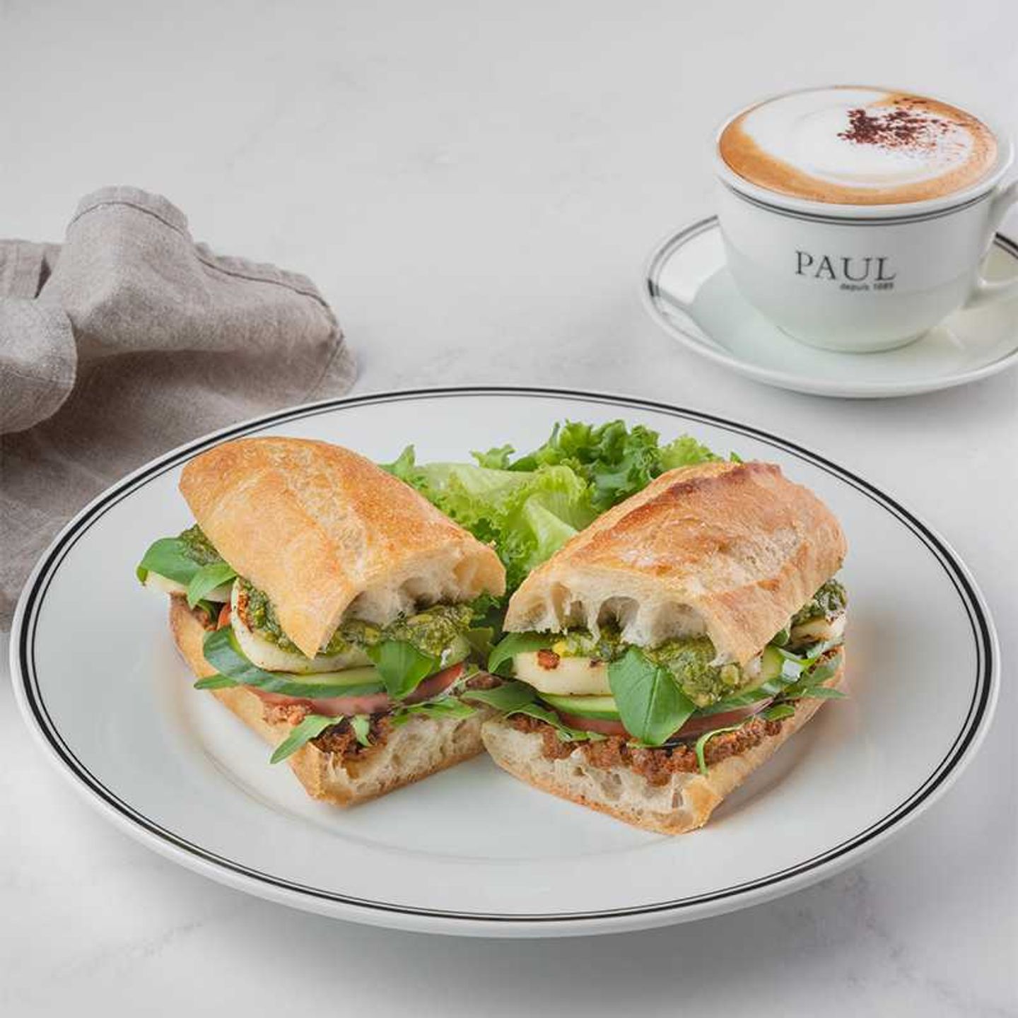 Halloumi Pesto Sandwich